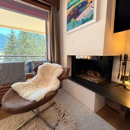 Luna Apartment